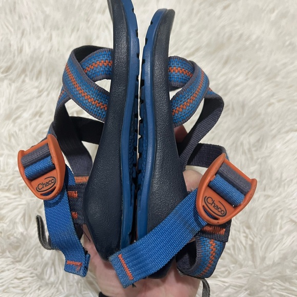 Chaco kids sandal - size 12 - Picture 5 of 7